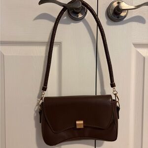 Elegant Brown Leather Shoulder Bag